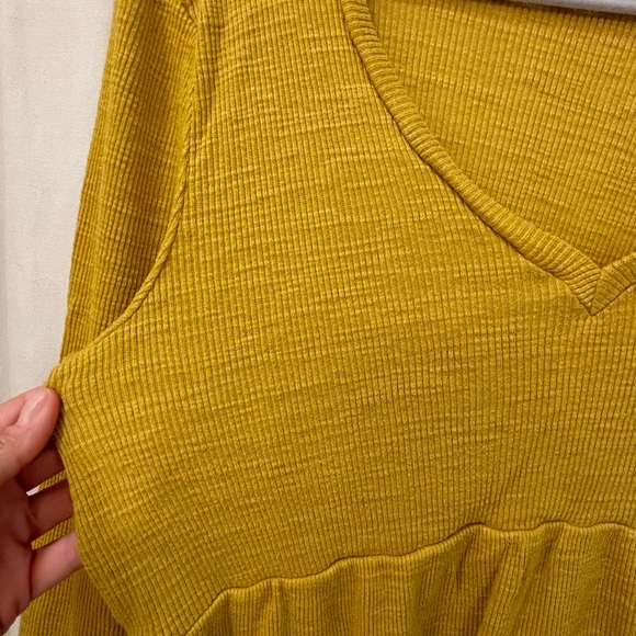 Autumn perfect! Anthro TLA long sleeved tee - Picture 6 of 7